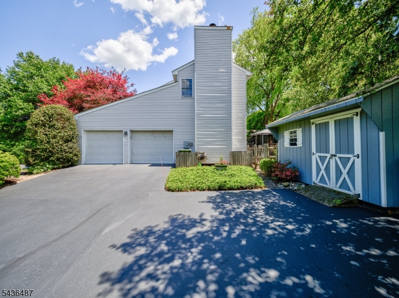 9 Chestnut Pl