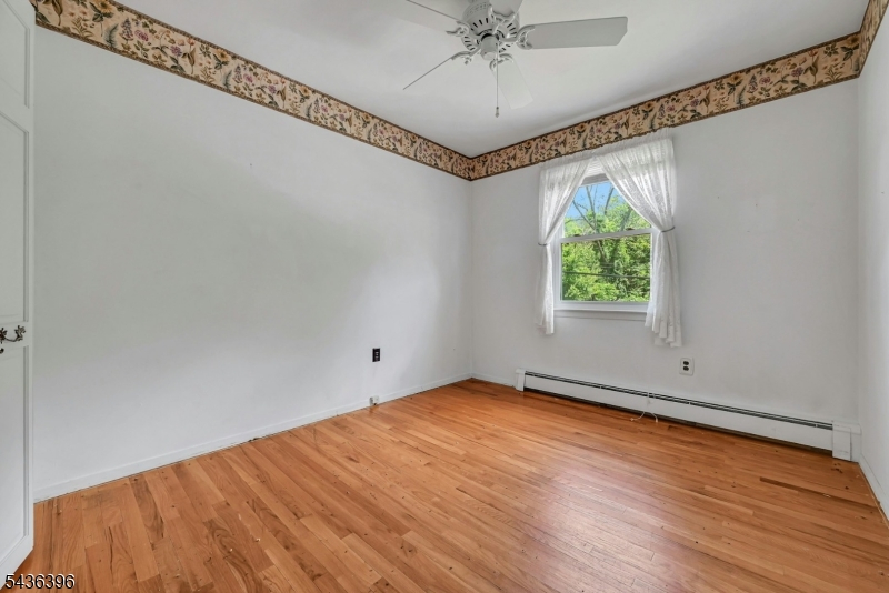 34 Sanders Rd