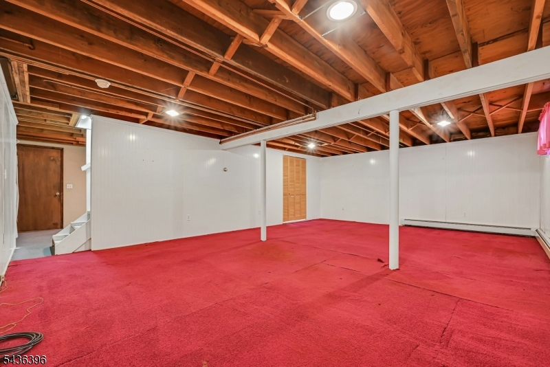 34 Sanders Rd