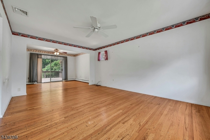 34 Sanders Rd