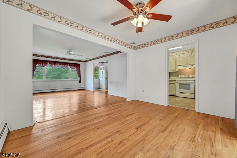 34 Sanders Rd