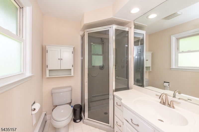 68 Mandeville Dr