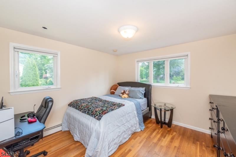 68 Mandeville Dr