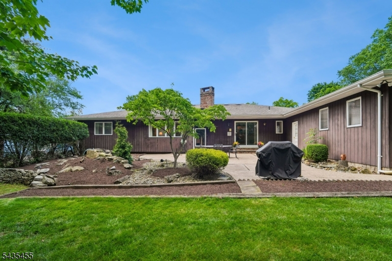 107 Arverne Rd