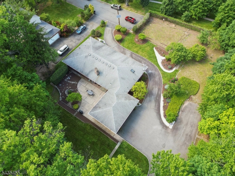 107 Arverne Rd