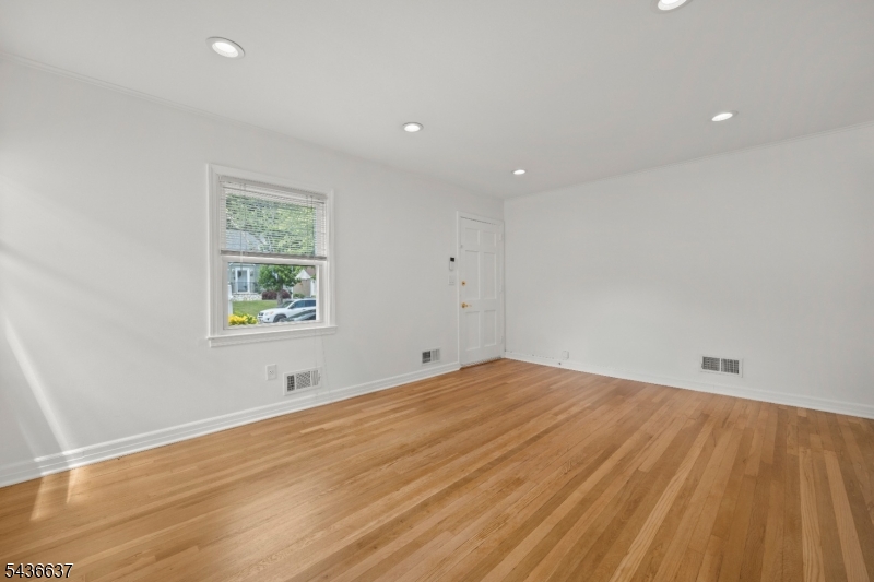 166 Beverly Hill Rd