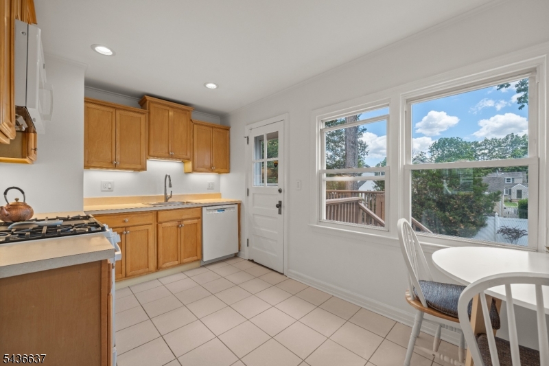 166 Beverly Hill Rd