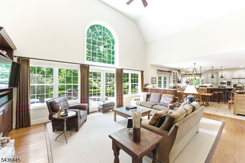4 Windemere Way