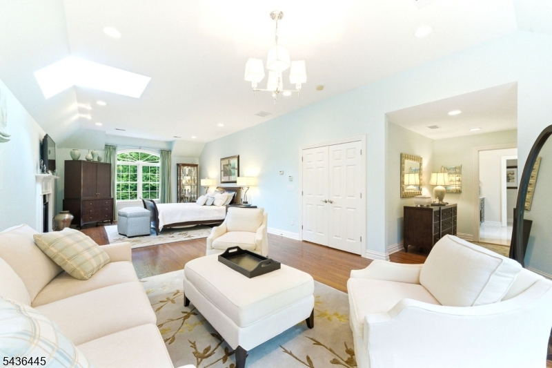 4 Windemere Way