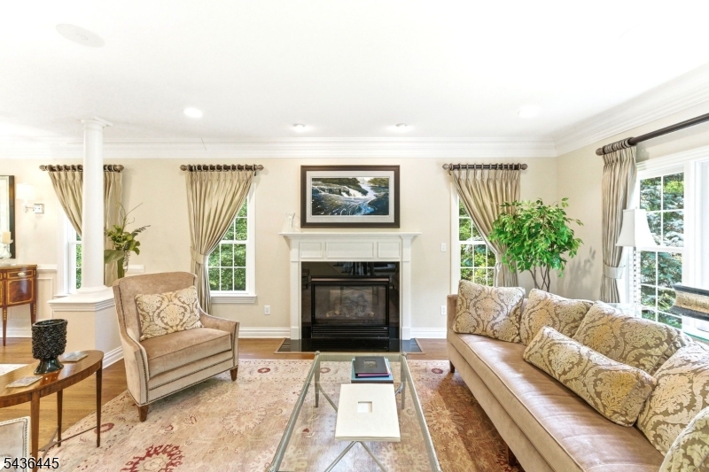 4 Windemere Way