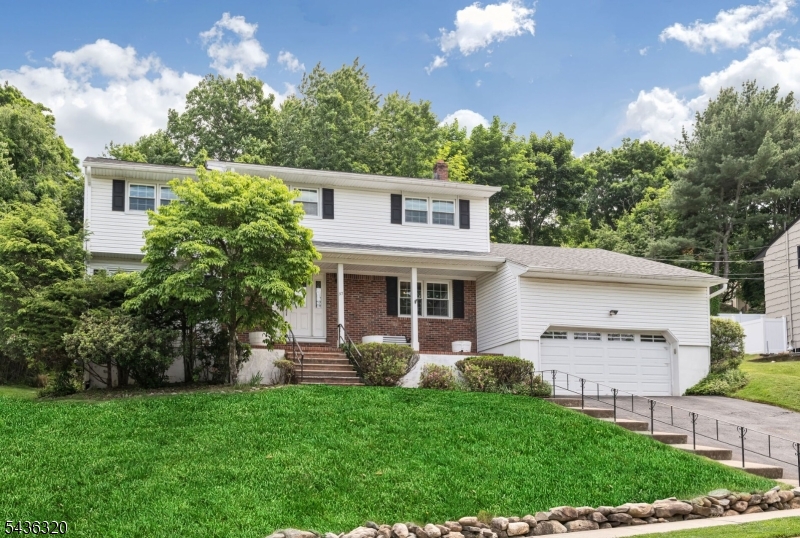 37 Wolfe Dr