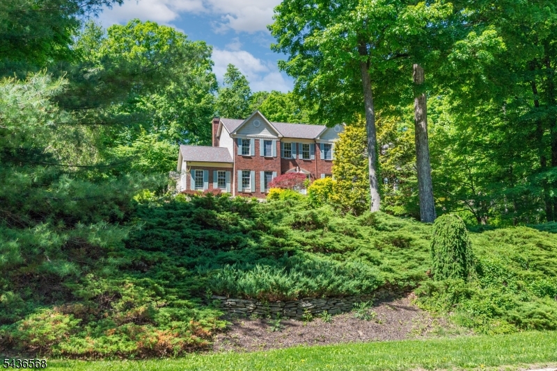 36 Waters Edge