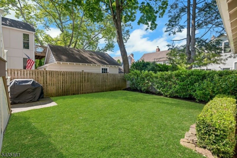 62 Southern Slope Dr