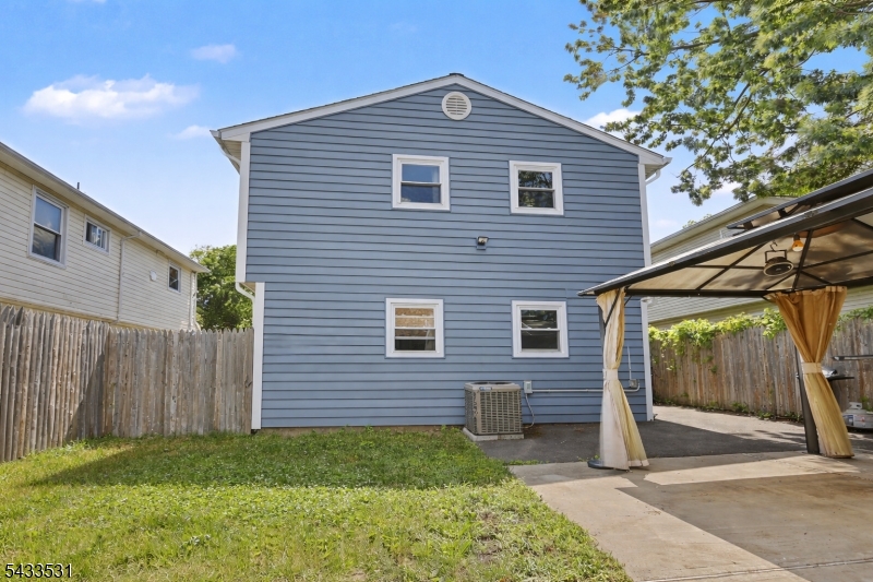 509 Church Pl