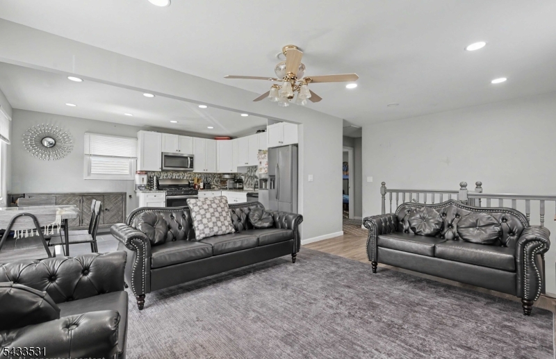509 Church Pl