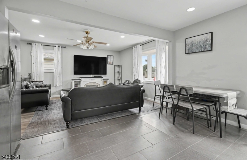 509 Church Pl