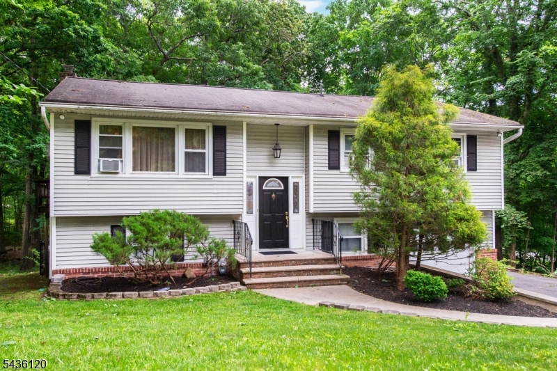 325 Conklintown rd
