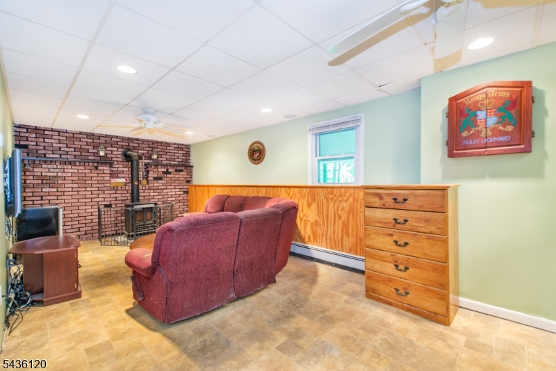 325 Conklintown rd