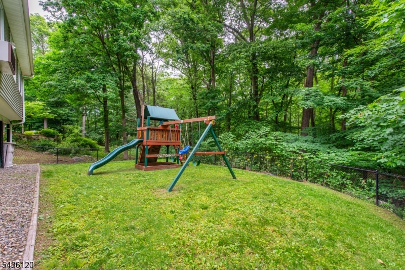 325 Conklintown rd