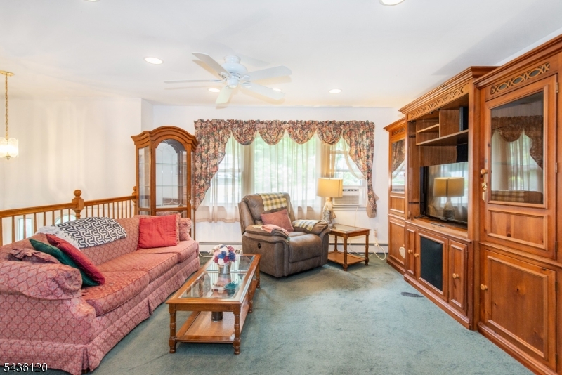325 Conklintown rd