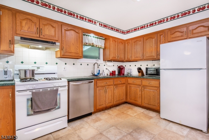 325 Conklintown rd