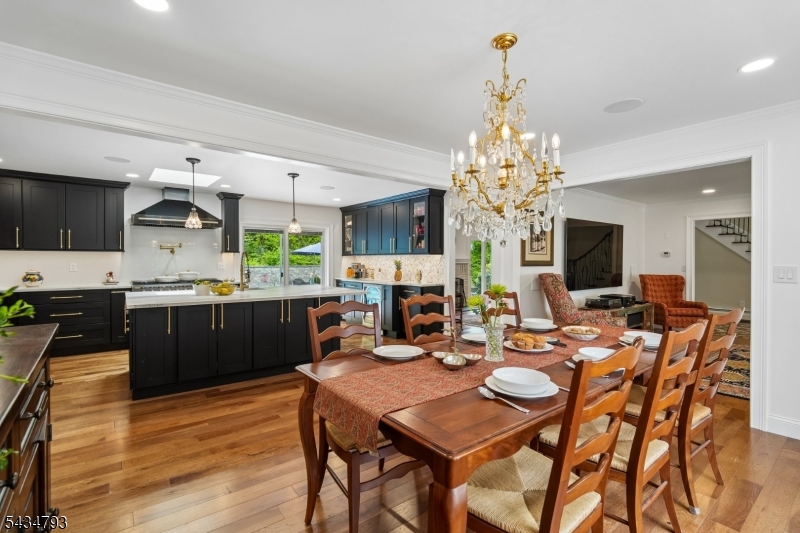 11 Auriemma Ct