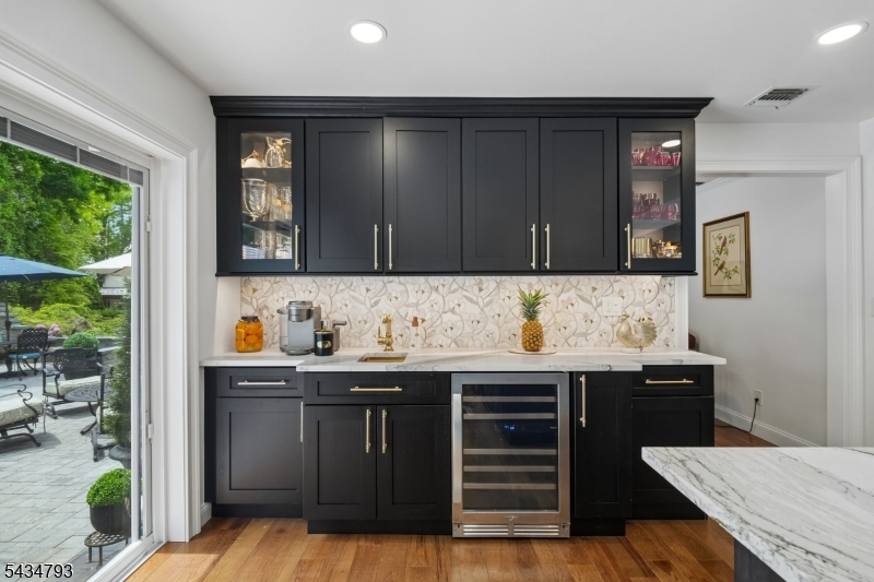 11 Auriemma Ct
