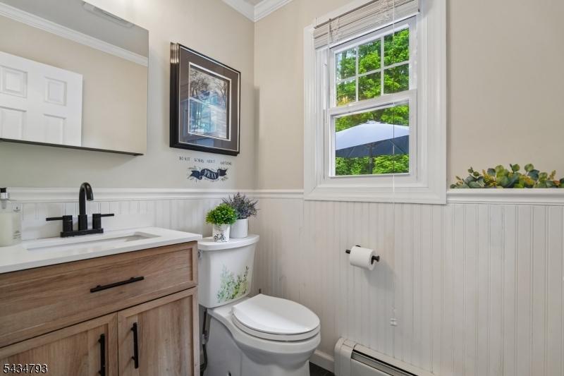 11 Auriemma Ct