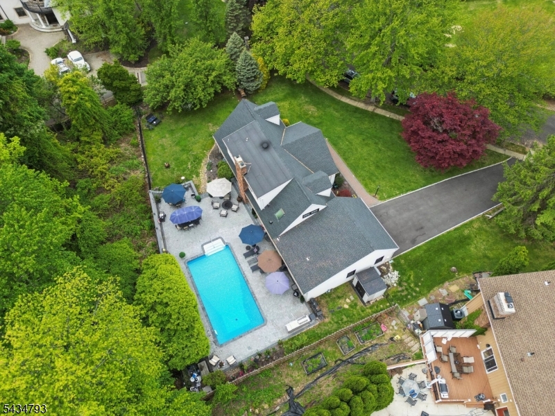 11 Auriemma Ct