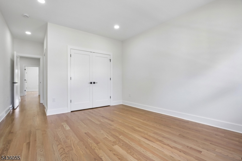 318 Halsey Rd
