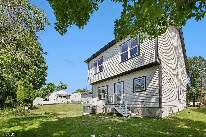 318 Halsey Rd