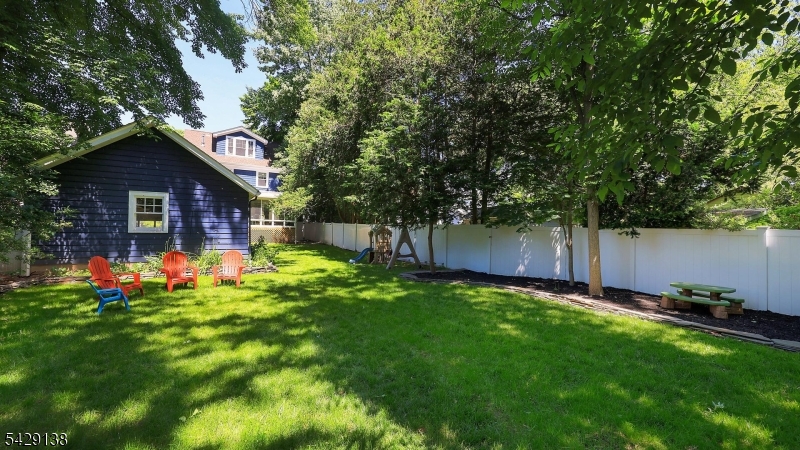 110 Orange Ave