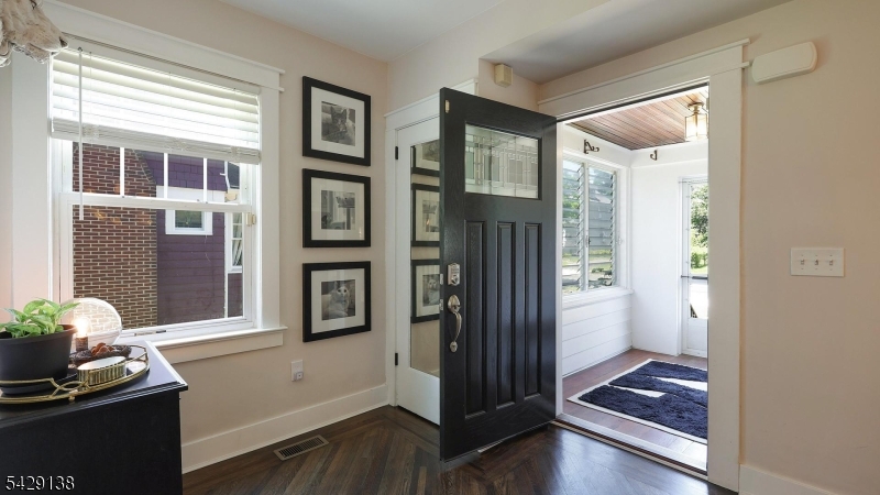 110 Orange Ave