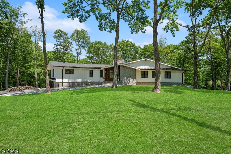 9 Hilltop Rd