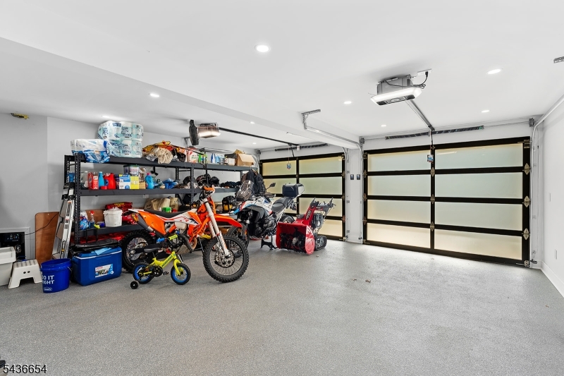 9 Hilltop Rd