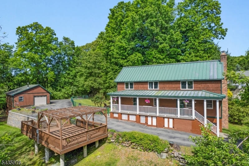 39 Lavin Rd