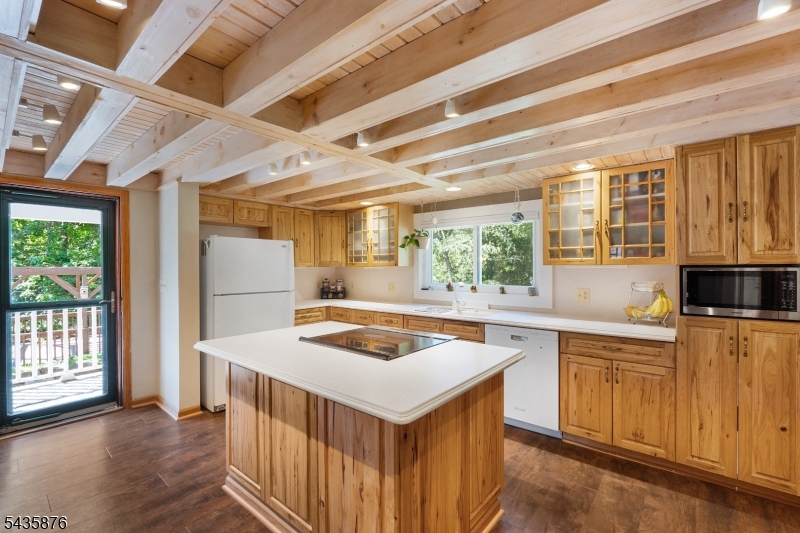39 Lavin Rd