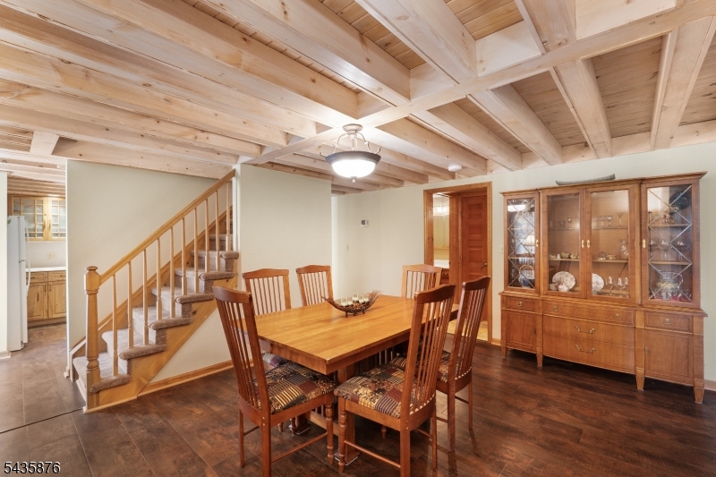 39 Lavin Rd