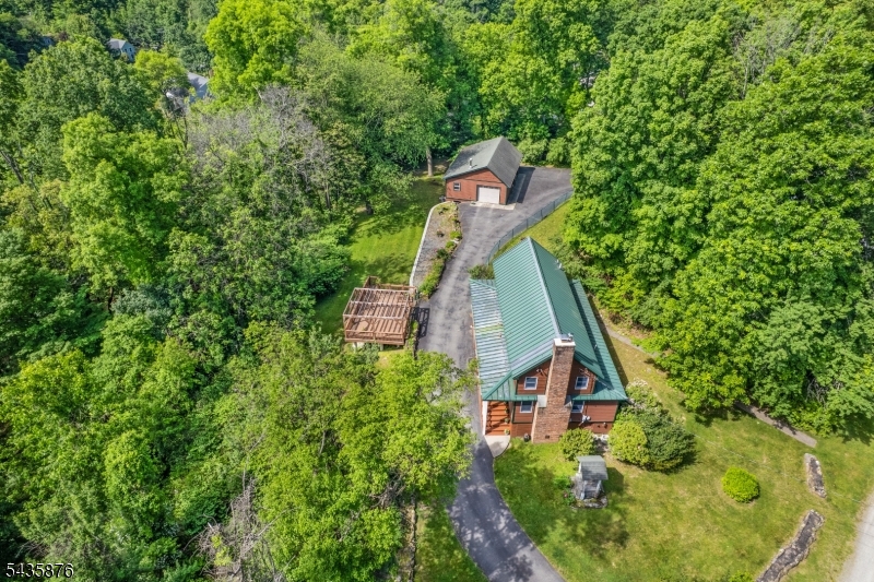 39 Lavin Rd