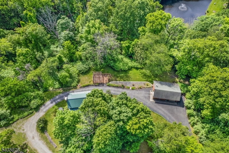 39 Lavin Rd