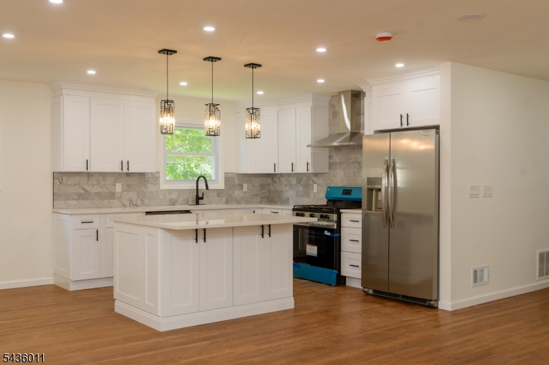 104 Marmora Rd