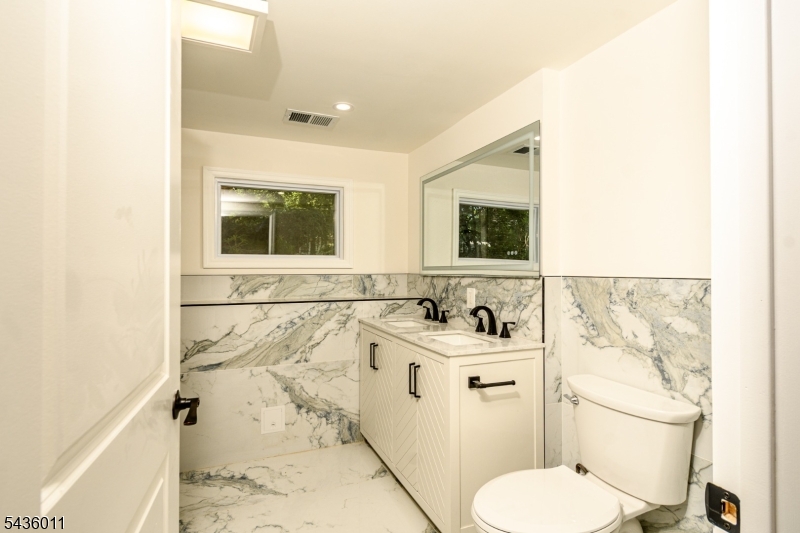 104 Marmora Rd