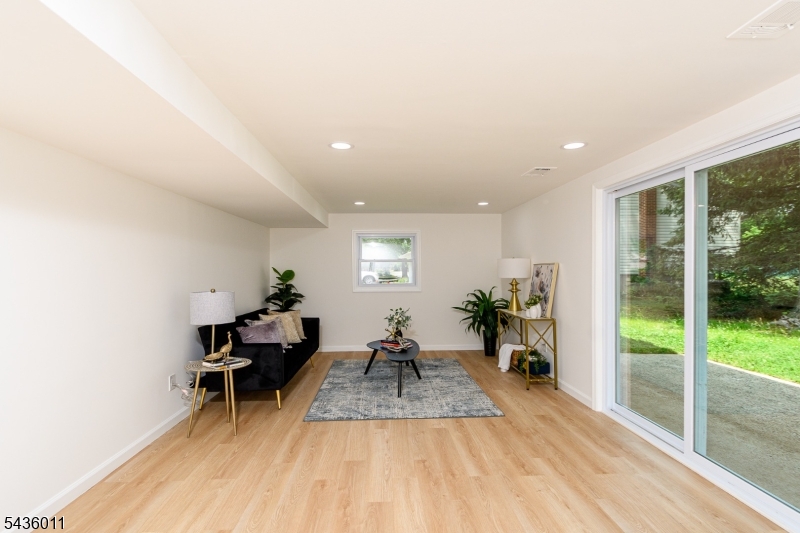 104 Marmora Rd