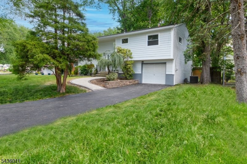 104 Marmora Rd