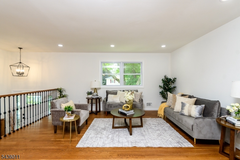 104 Marmora Rd