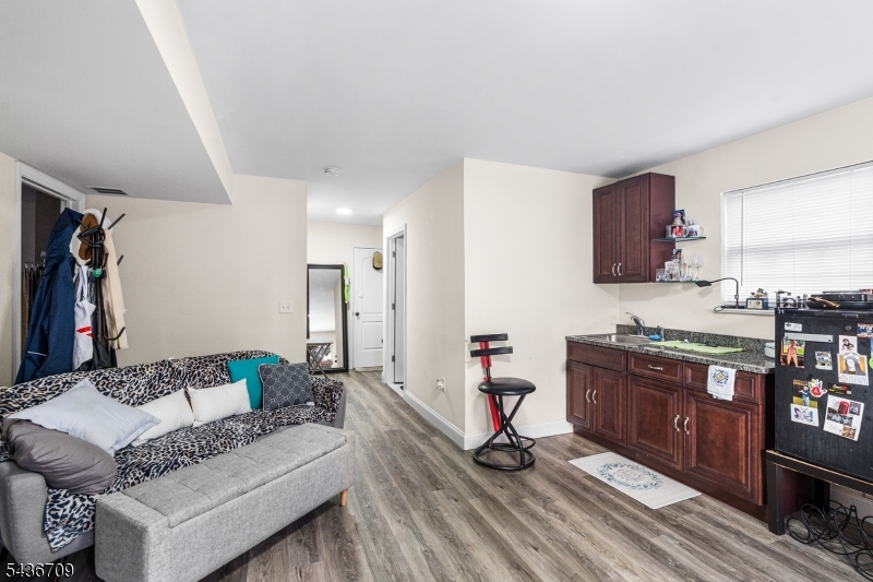 128 Baltimore Ave