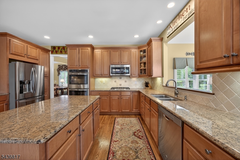 16 Saint Andrews Ct