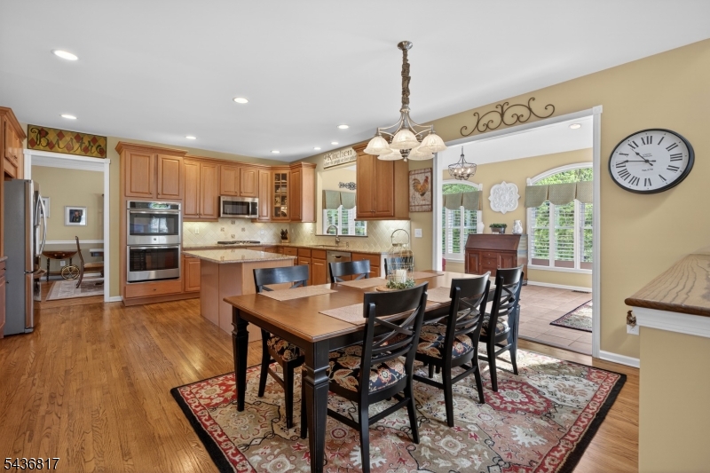 16 Saint Andrews Ct
