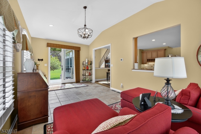 16 Saint Andrews Ct