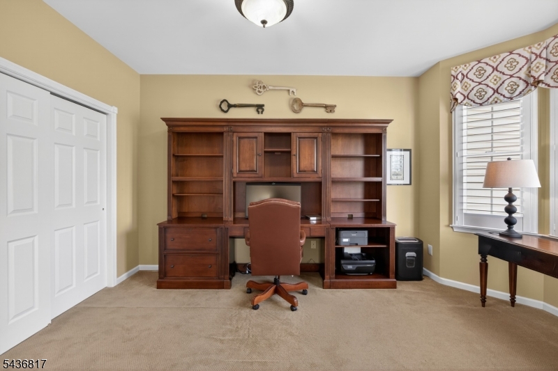 16 Saint Andrews Ct